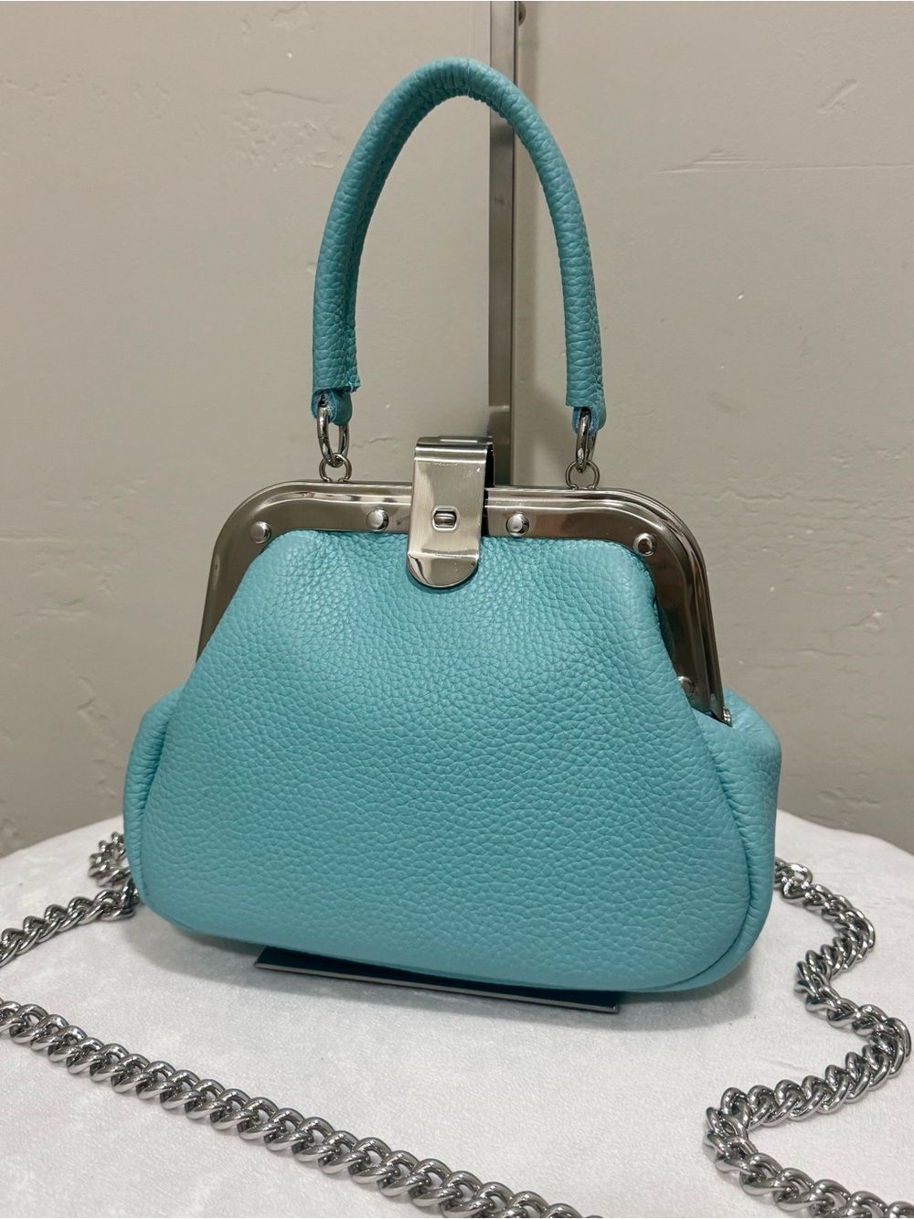 Turquoise Cowhide Calfskin Handmade Unique Rivet Frame Handbag, Crossbody